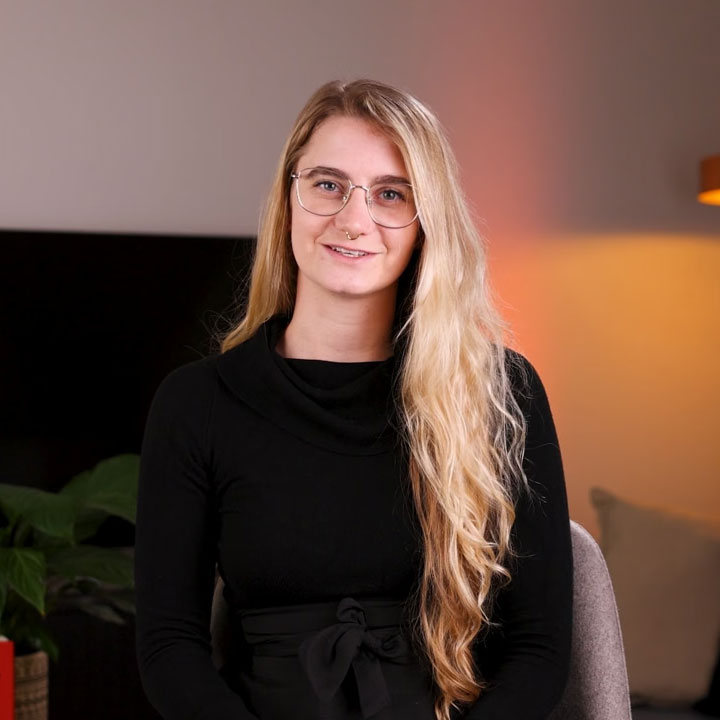 Video Mitarbeiterin Susi